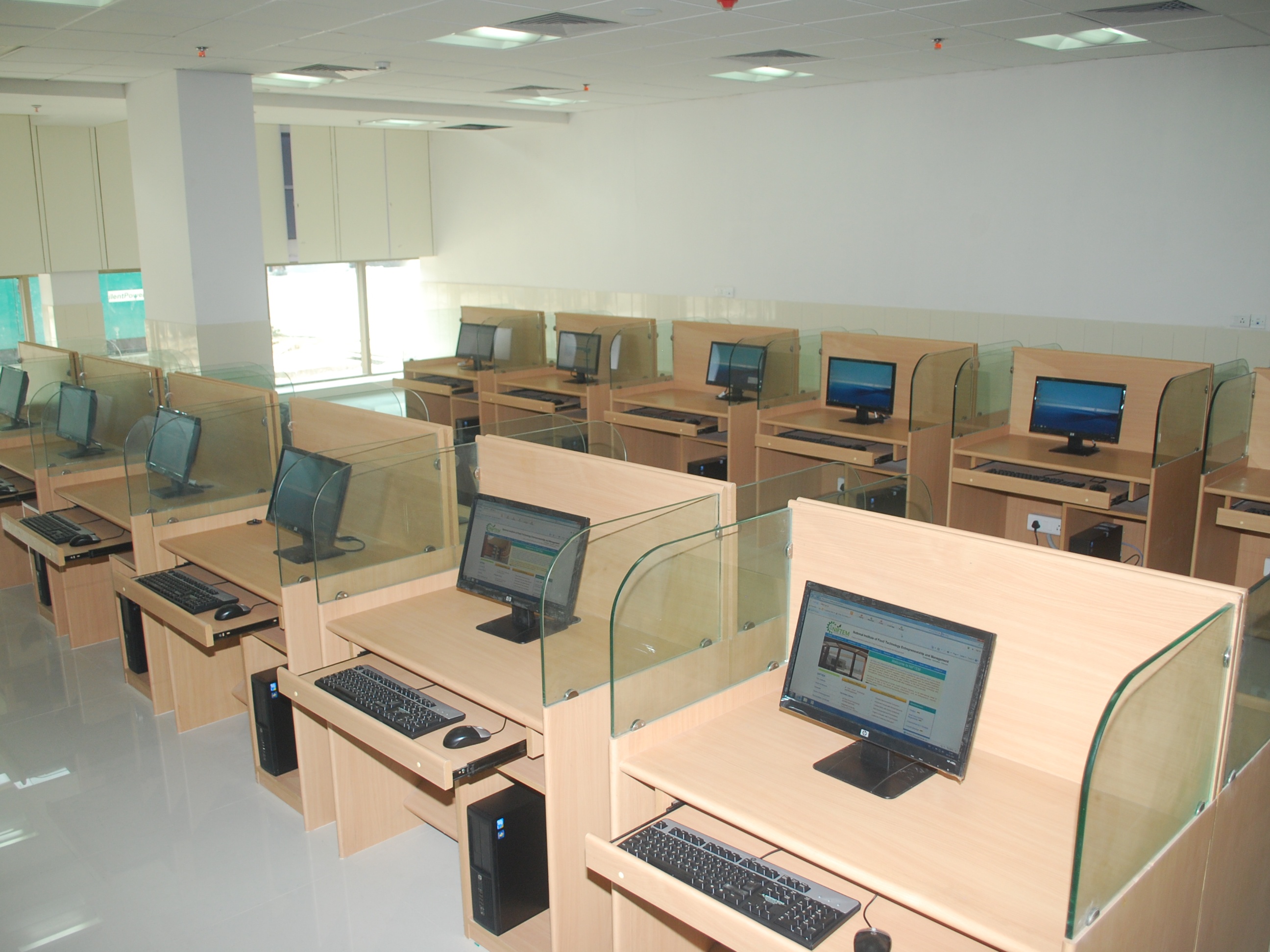 Gallery 12