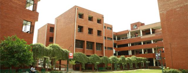 Sri Guru Gobind Singh College of Commerce, University of Delhi