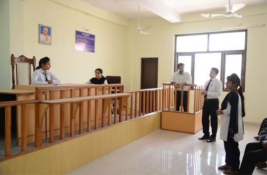 Moot Court