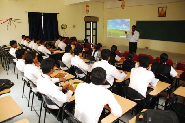 Sree Narayana Guru Institute of Management Studies