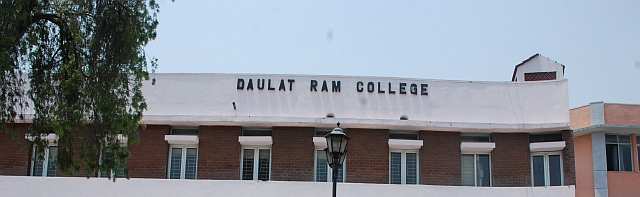 Daulat Ram College, University of Delhi