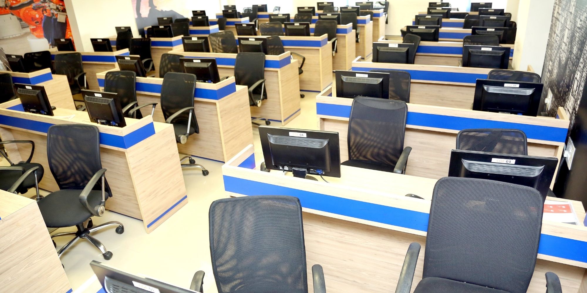 NITTE Meenakshi Institute of Technology Labs(9)