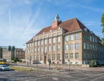HTW Dredsen Main Building(1)