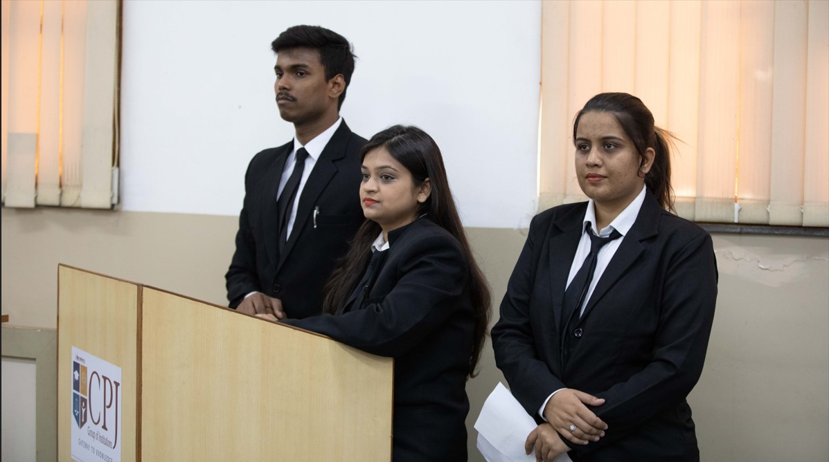 Moot Court