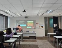 UEC Business Classroom UEC Business Classroom