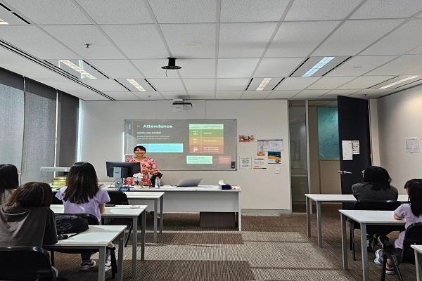 UEC Business