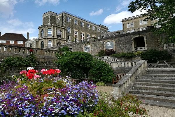 Regents Theological College
