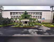 VR Siddhartha Engineering College Campus Building(2)