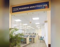 Lloyd Business School Labs(3)
