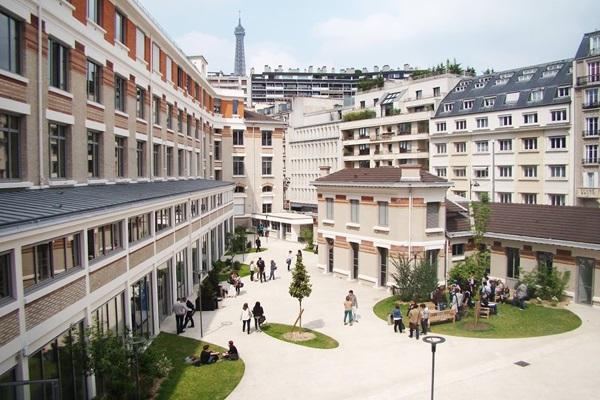 ECE Paris