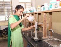 Rajasthan Swayat Shasan P.G. Mahavidyalaya Labs(2)