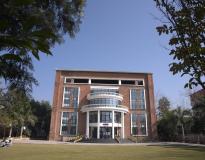 DBS Global University Powered by Emversity Campus Building(4)
