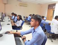 Ishan Institute of Pharmacy Labs(2)