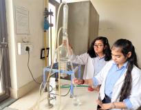 Ishan Institute of Pharmacy Labs(6)