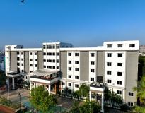 Meenakshi College of Engineering Campus Building(2)