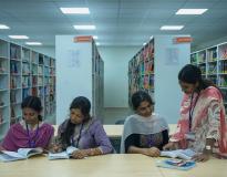 Meenakshi College of Engineering Library(5)