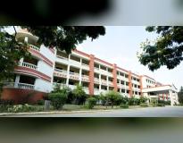 Rajalakshmi Engineering College Campus View