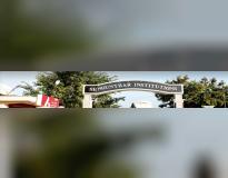 Erode Sengunthar Engineering College Entrance(1)