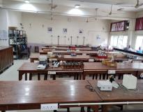 Motilal Nehru College Labs(2)