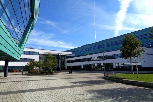 University Centre St Helens