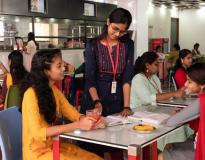 Shri Shankarlal Sundarbai Shasun Jain College for Women Cafeteria / Mess