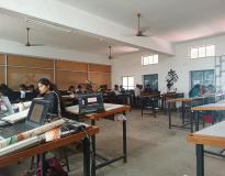 Periyar Maniammai University Classroom(3)