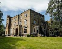 Oaklands College Others(1)