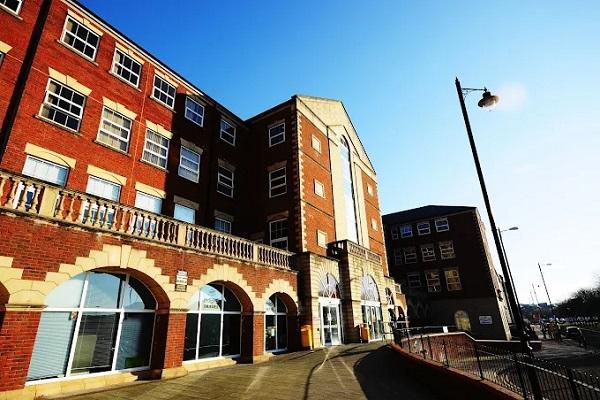 Wirral Metropolitan College