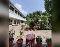 MG Science College Campus View