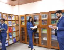 Greater Noida Institute of Management (GNIM) Library(2)