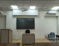 H.R. College of Commerce and Economics Classroom