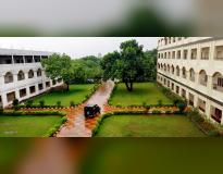 Godavari Institute of Engineering and Technology Campus View(4)