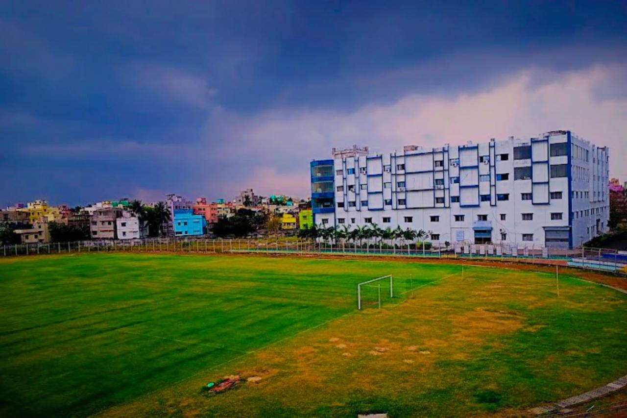 Dr. Sudhir Chandra Sur Institute of Pharmaceutical Science and Technology