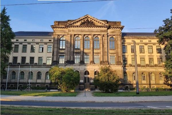 Carl Maria von Weber University of Music Dresden