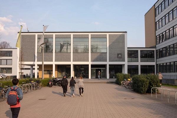 Hannover University of Applied Sciences and Arts