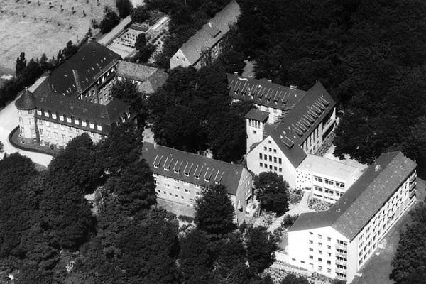 Wuppertal Church University