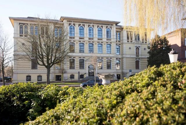 Hochschule 21