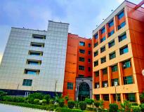 Deen Dayal Upadhyaya College Main Building(2)