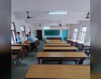 Kirori Mal College Classroom(3)