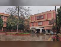 Sri Venkateswara College Campus View(5)