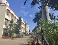 Shri Vaishnav Vidyapeeth Vishwavidyalaya Campus View(2)