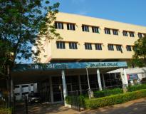 MNR University Powered by Emversity Campus Building(4)