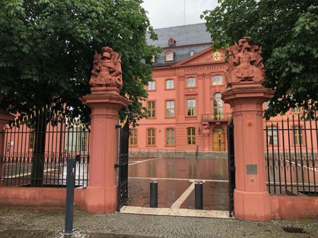 Marburg Archives School