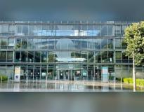 Ecole des Ponts Business School Others(1) Ecole des Ponts Business School Others(1)