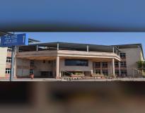 C.U. Shah Medical College Main Building