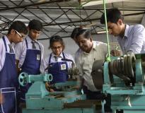 Kingston Polytechnic College Labs(4)