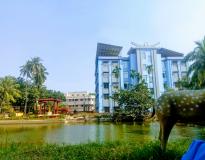 Ramakrishna Mission Vivekananda Centenary College Campus View(1)