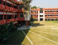 Swami Shukdevanand Mahavidyalaya Campus Building