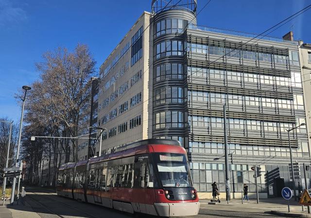 Aura International School of Management