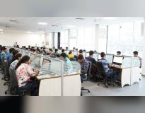 SRM University Sonepat Labs(5)